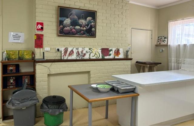 Broken Hill Tourist Lodge Екстериор снимка